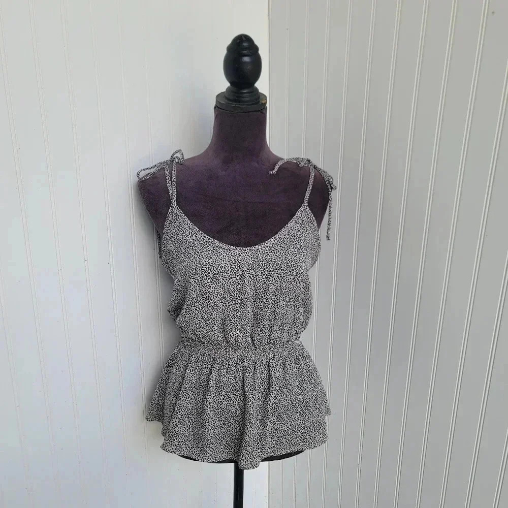 Sienna Sky Womens Black White Pebble Peplum Sleeveless Blouse Strappy Tie Sz S